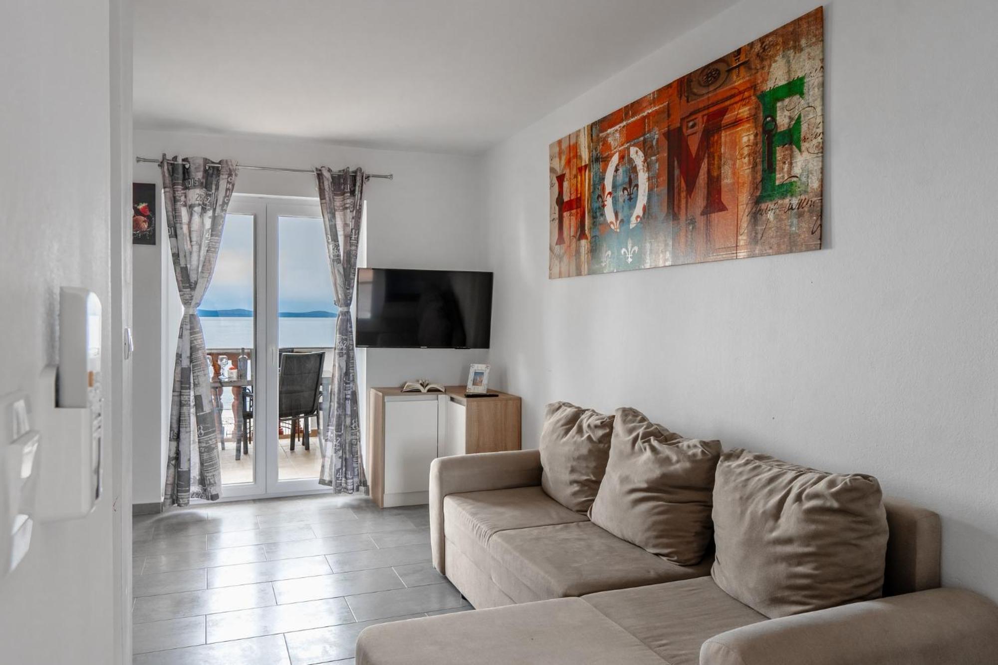 Apartments Strand Vir Exterior photo